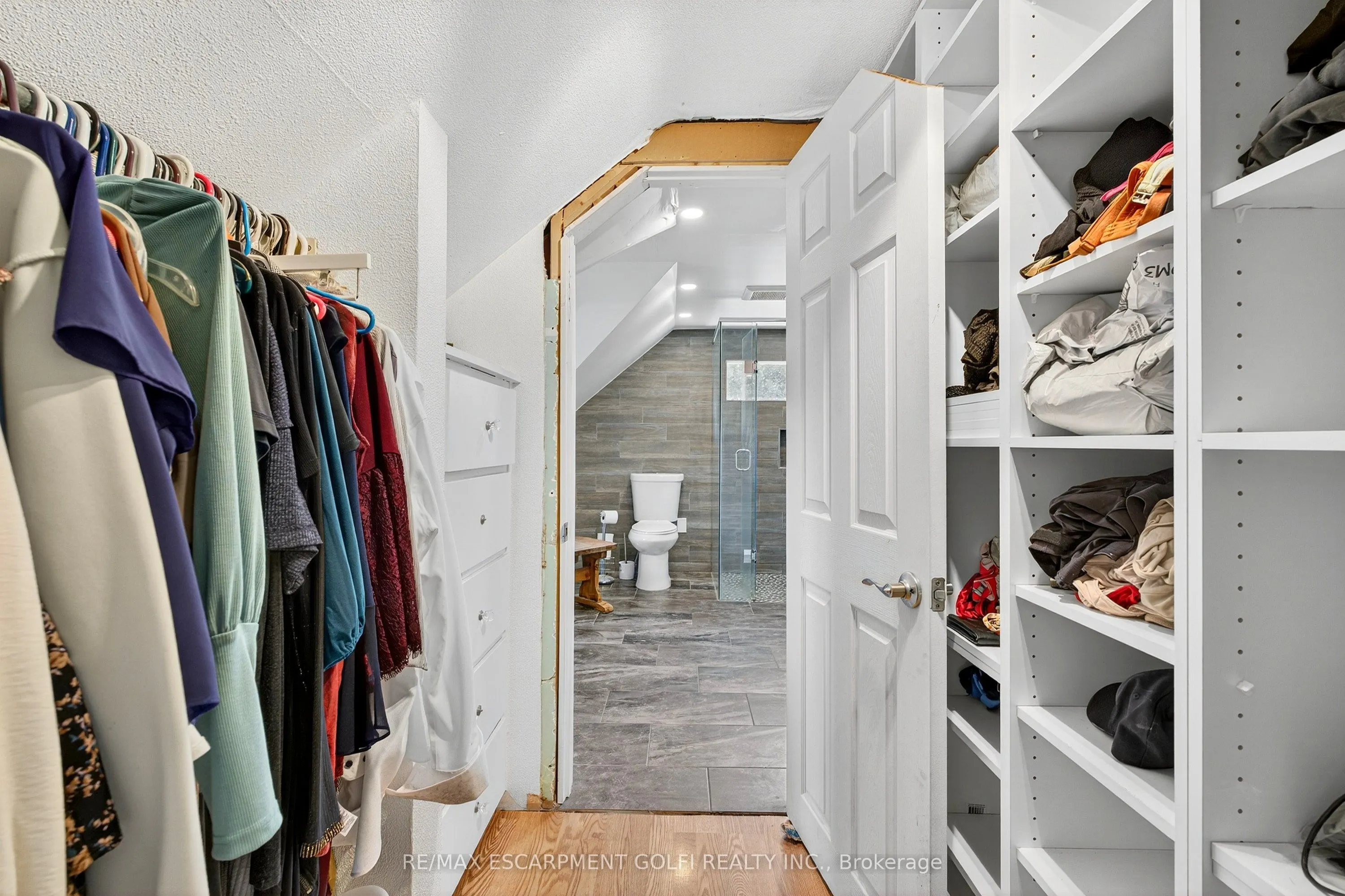 1671 Third Street Louth