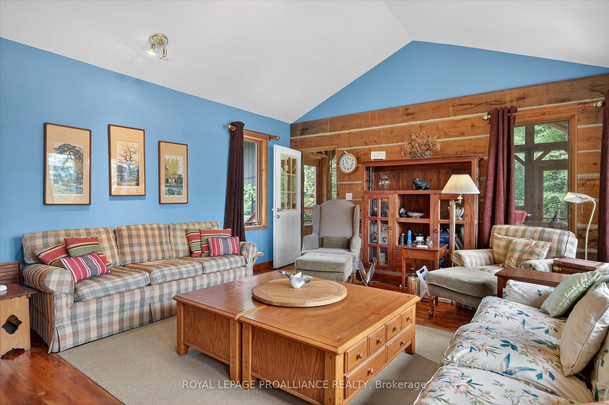 1051 Tapoke Lane