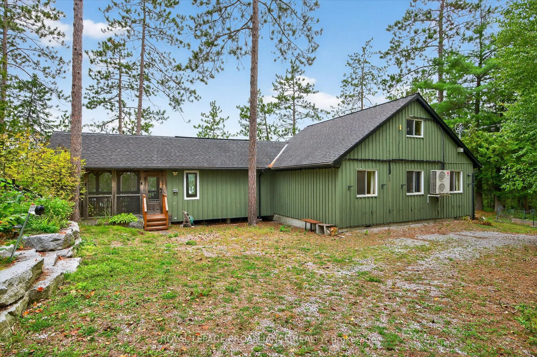 1051 Tapoke Lane