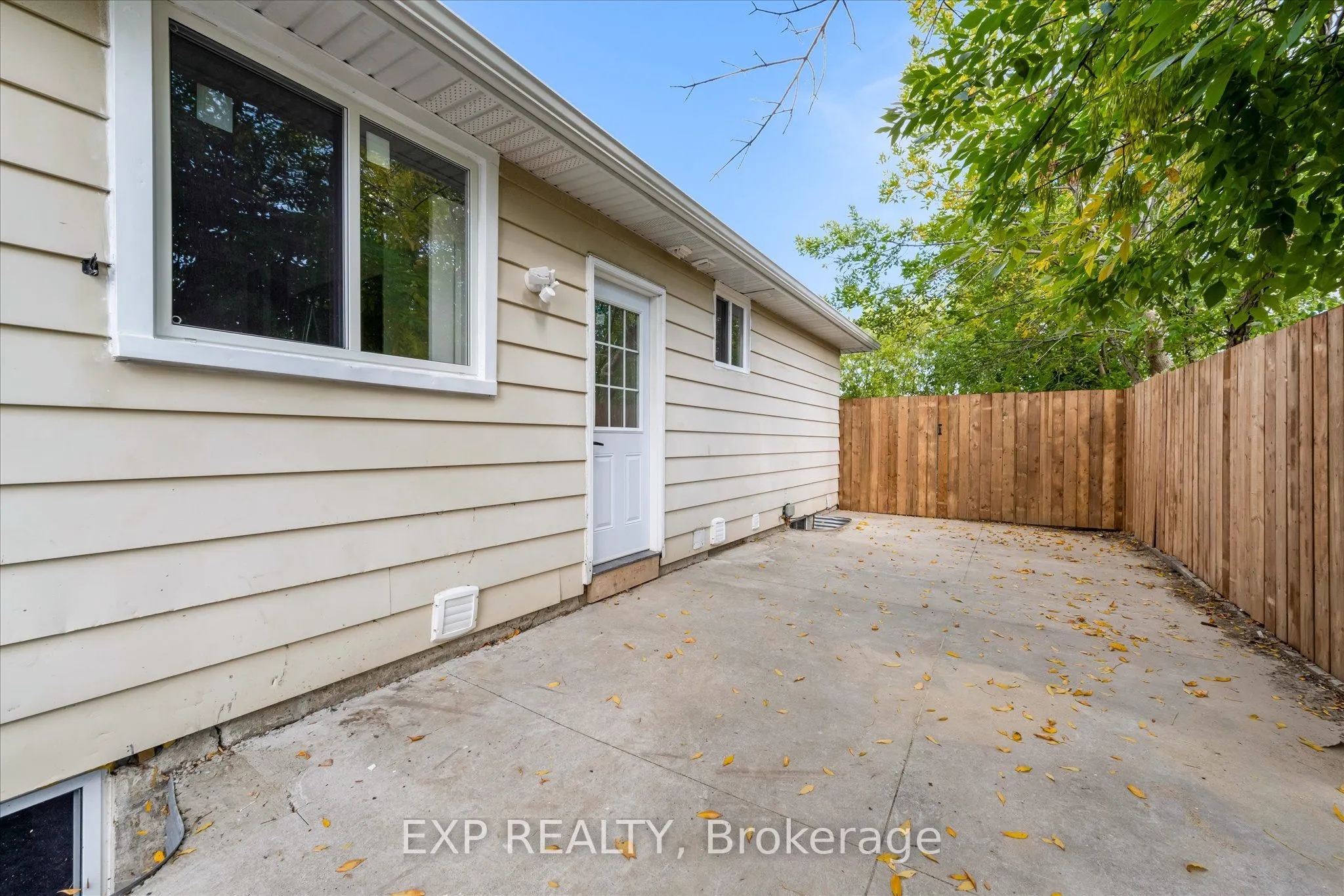 89 Moxley Drive