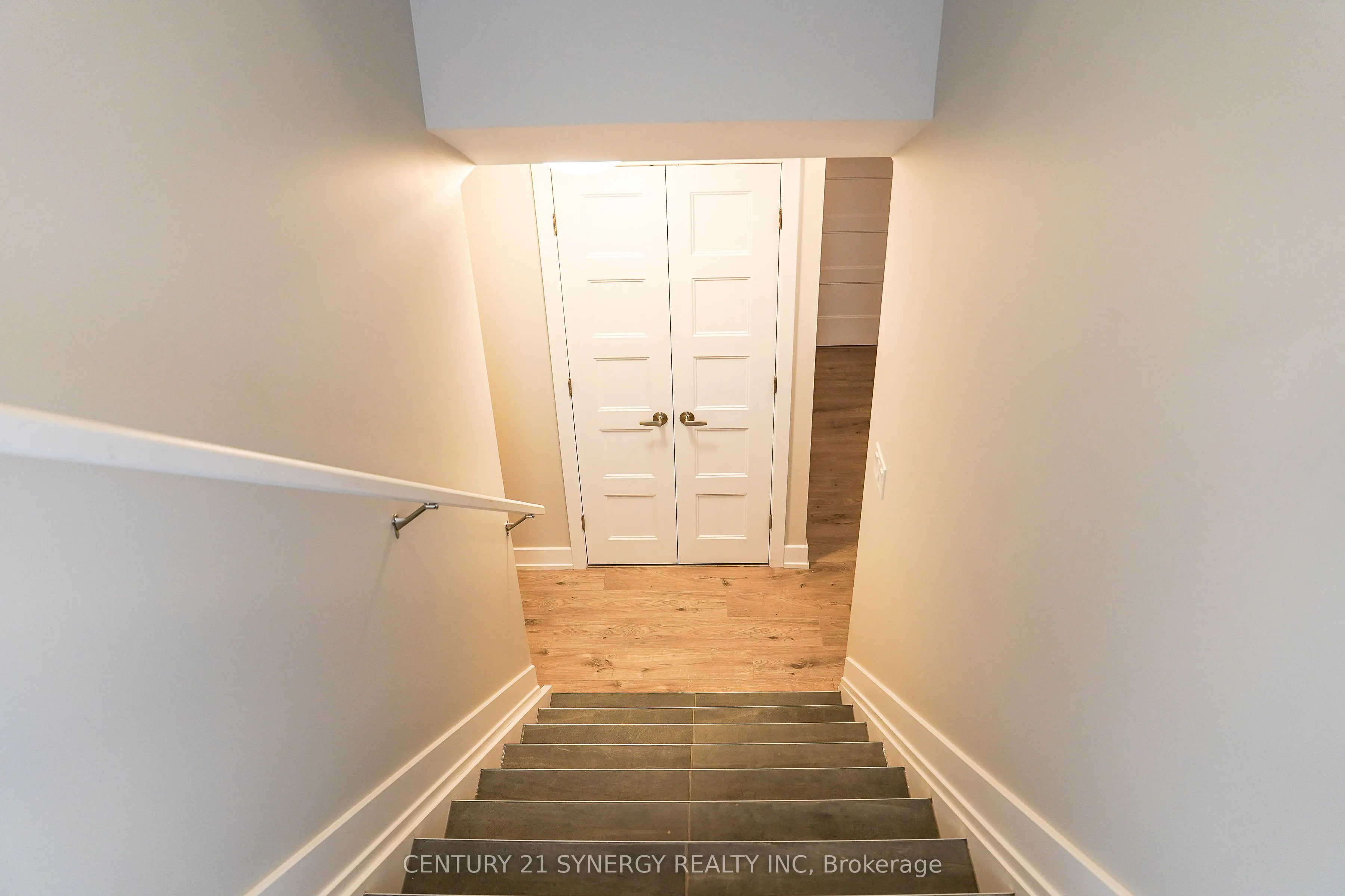 272 Moisson Street, #B