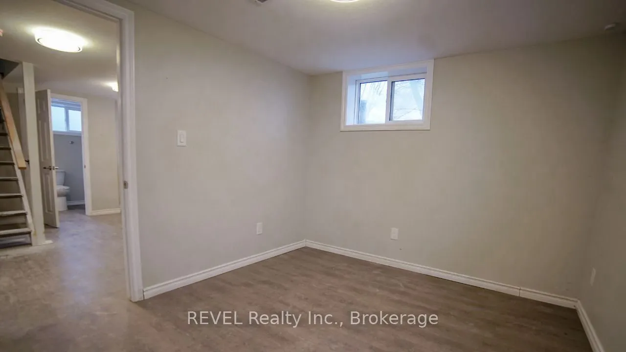 22 Greenwood Avenue, #Lower