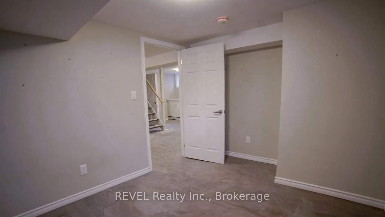 22 Greenwood Avenue, #Lower
