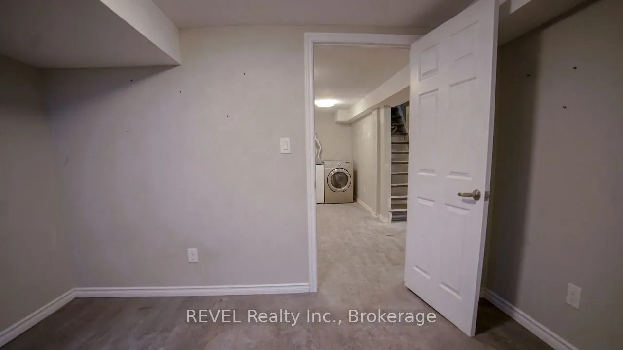 22 Greenwood Avenue, #Lower