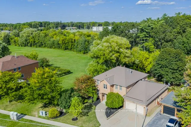 518 Grand Ridge Drive