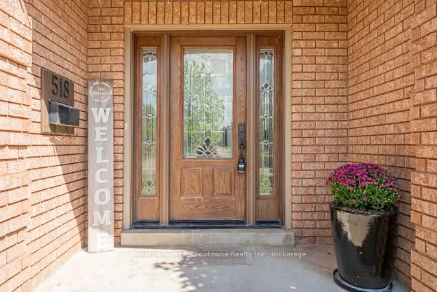 518 Grand Ridge Drive