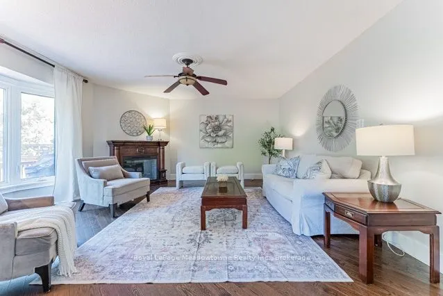 518 Grand Ridge Drive