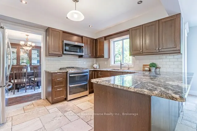 518 Grand Ridge Drive