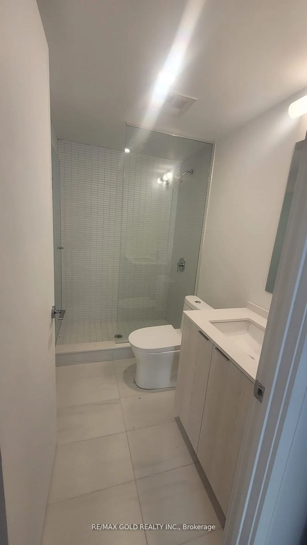 1 Jarvis Street, #1112