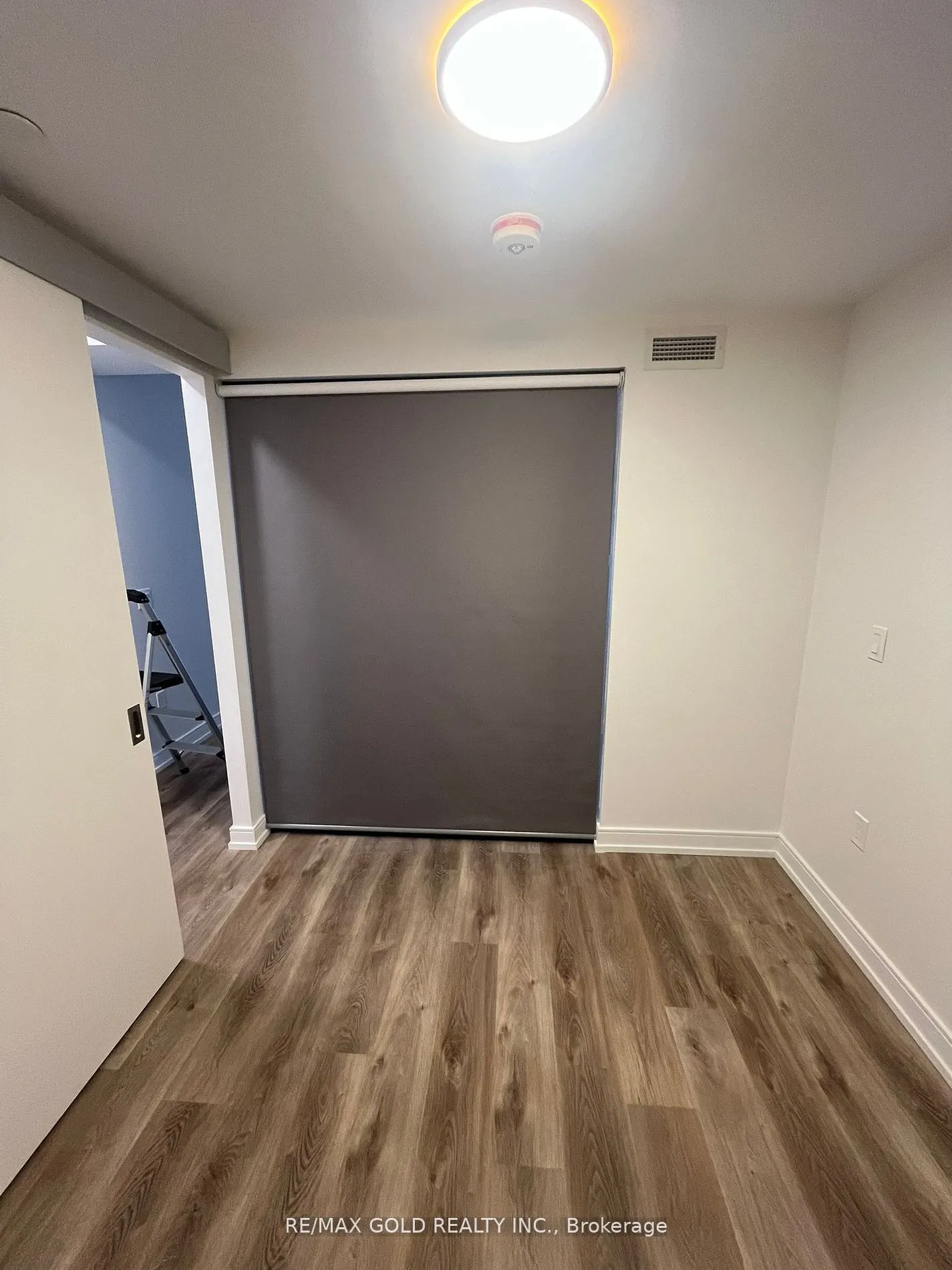 1 Jarvis Street, #1112