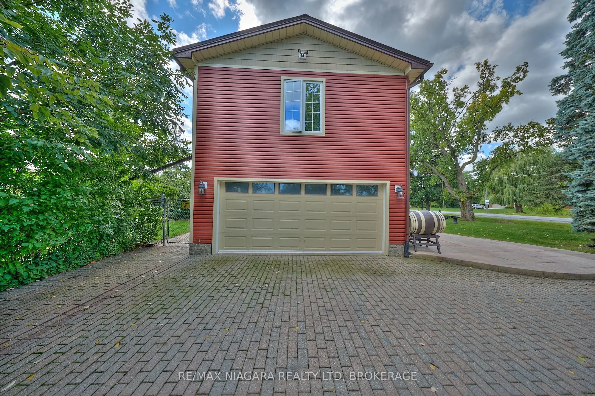 7060 Garner Road