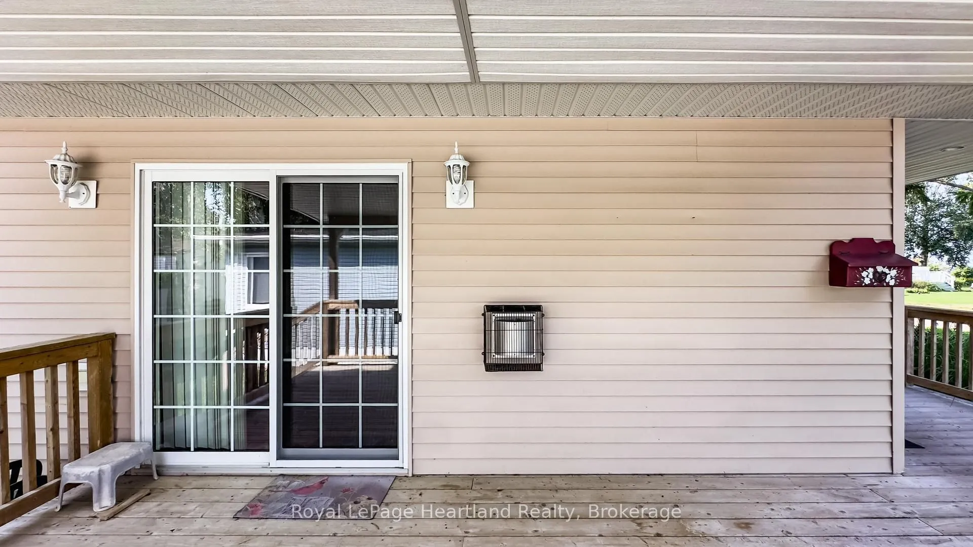 42 IROQUOIS Lane