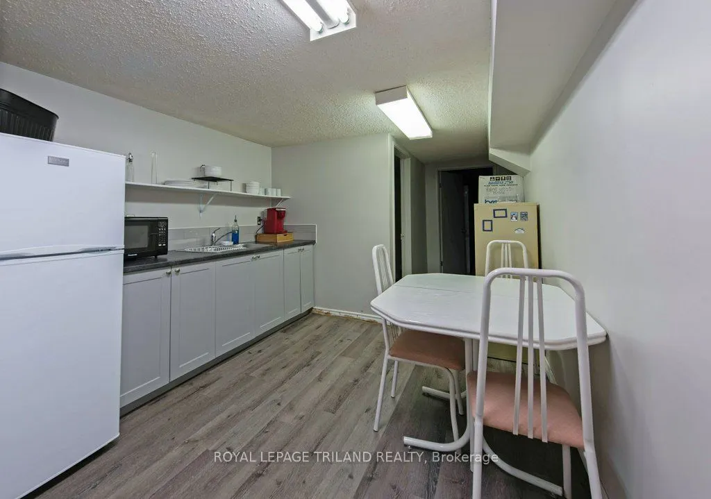 4-8 ELGIN Street