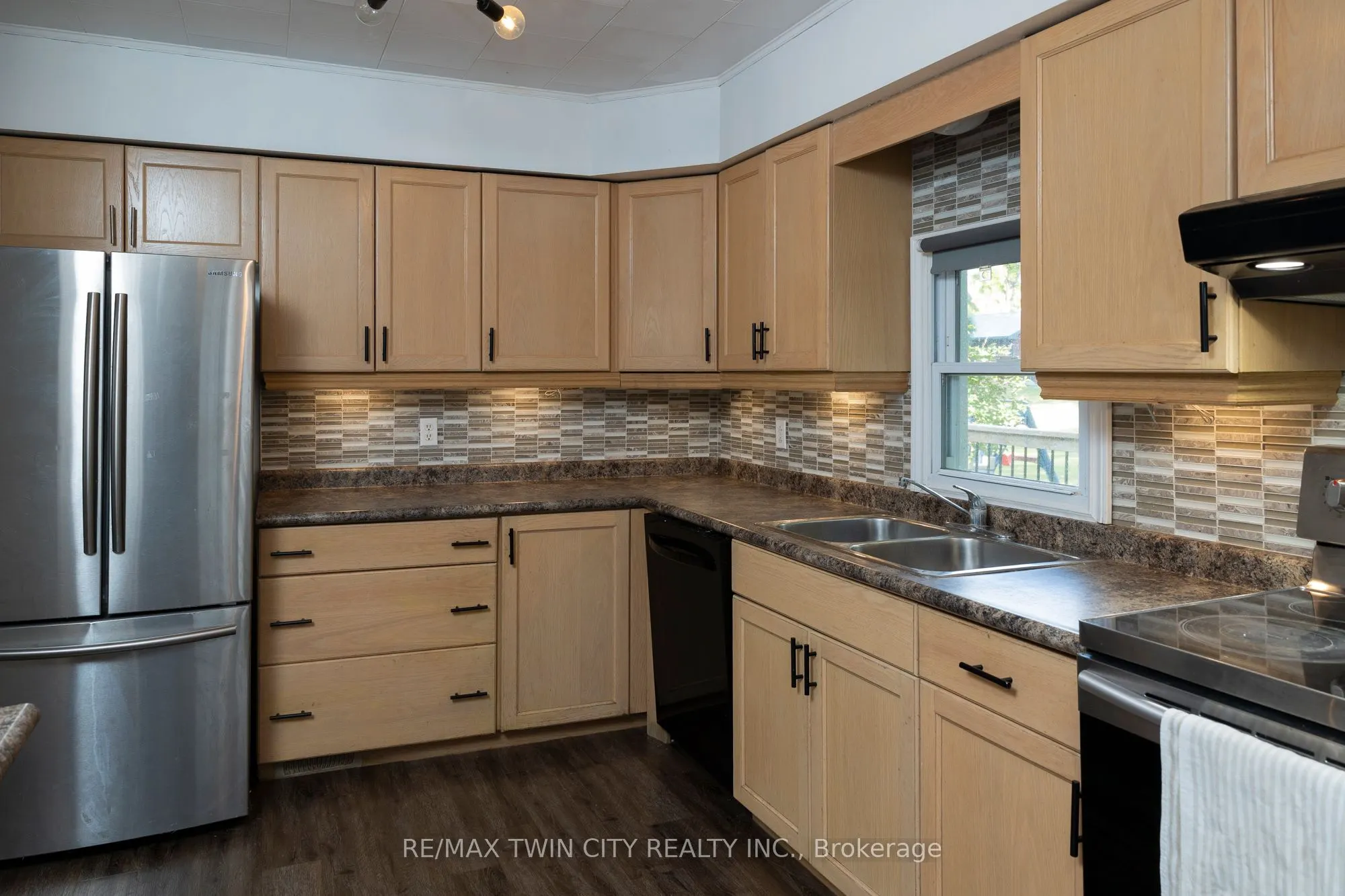 80 STOVER Street N