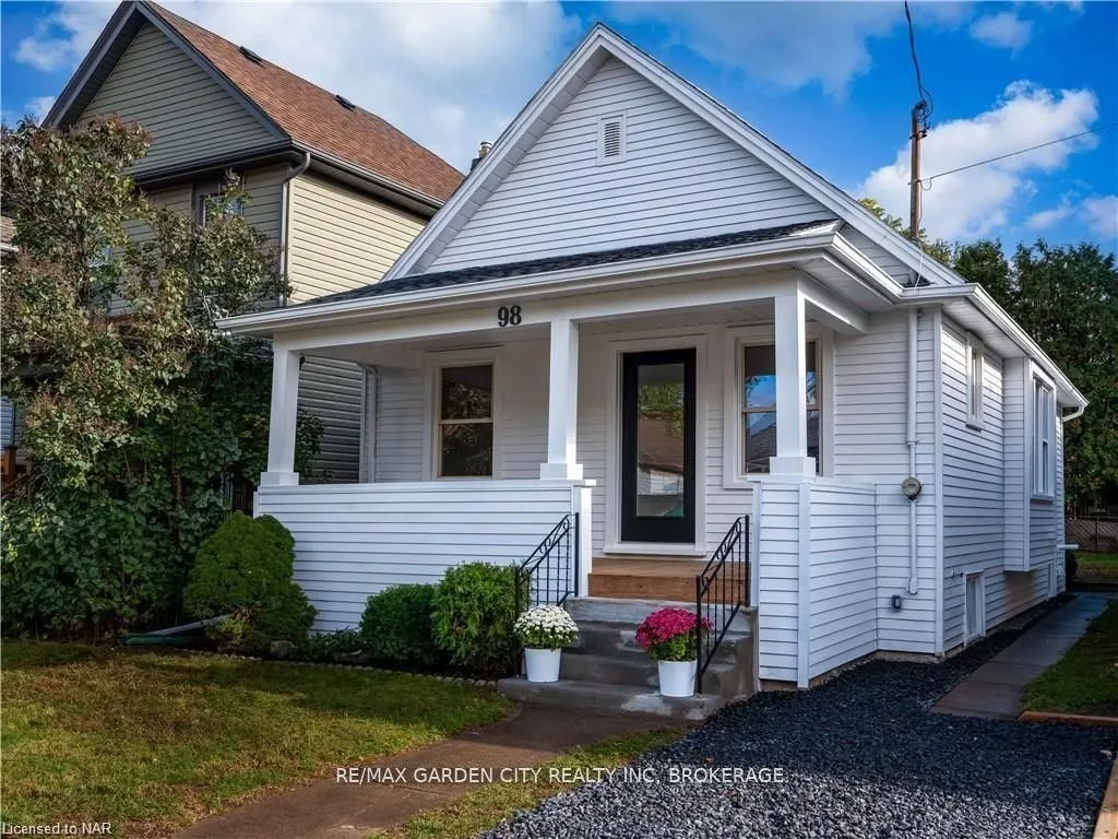 98 PLEASANT Avenue