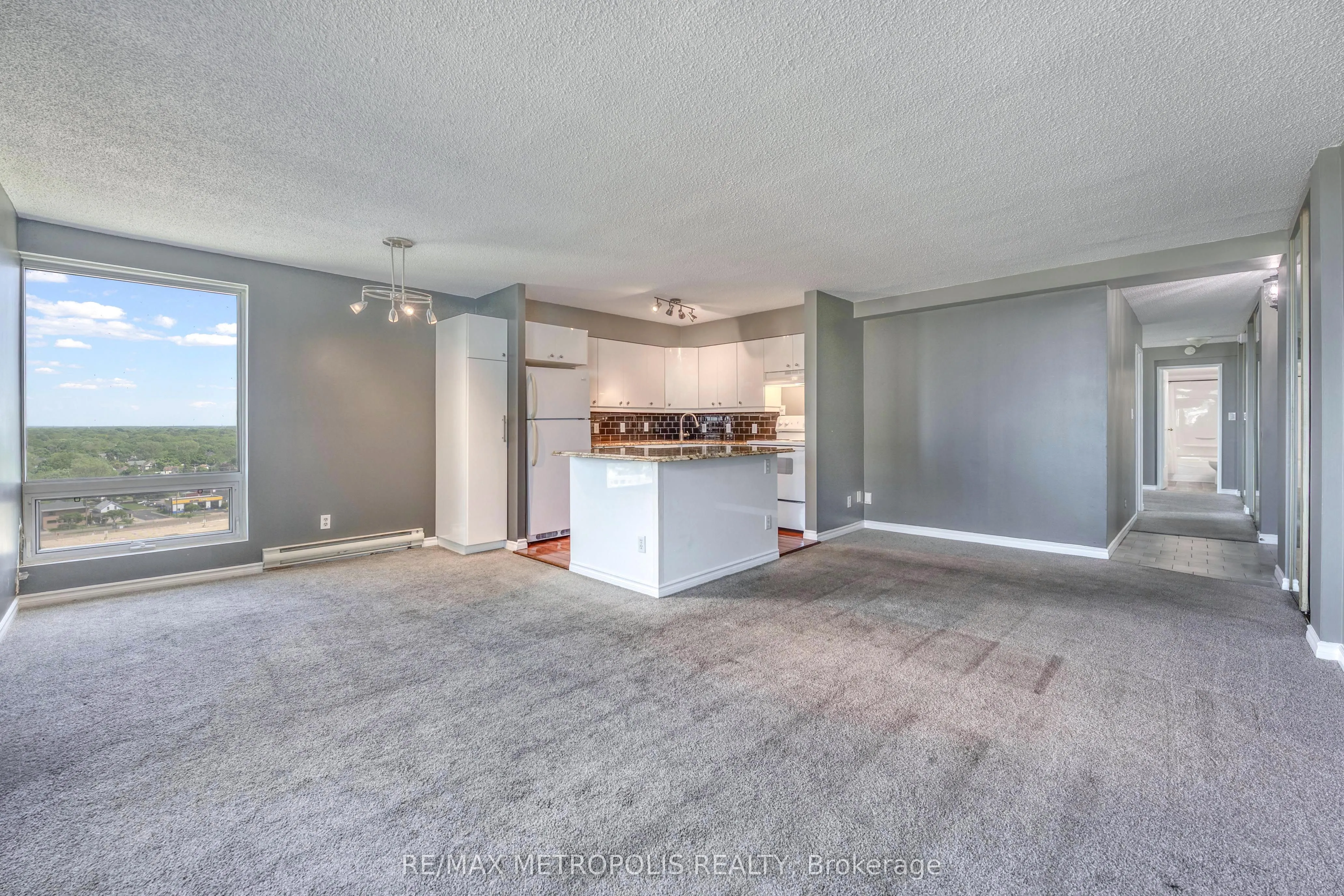 155 Front Street N, #1408