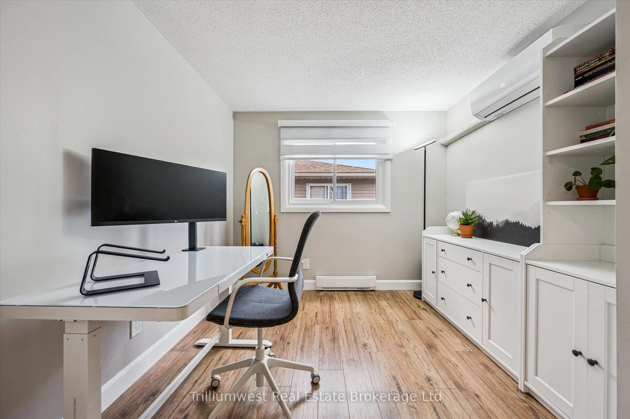 427B Dayna Crescent
