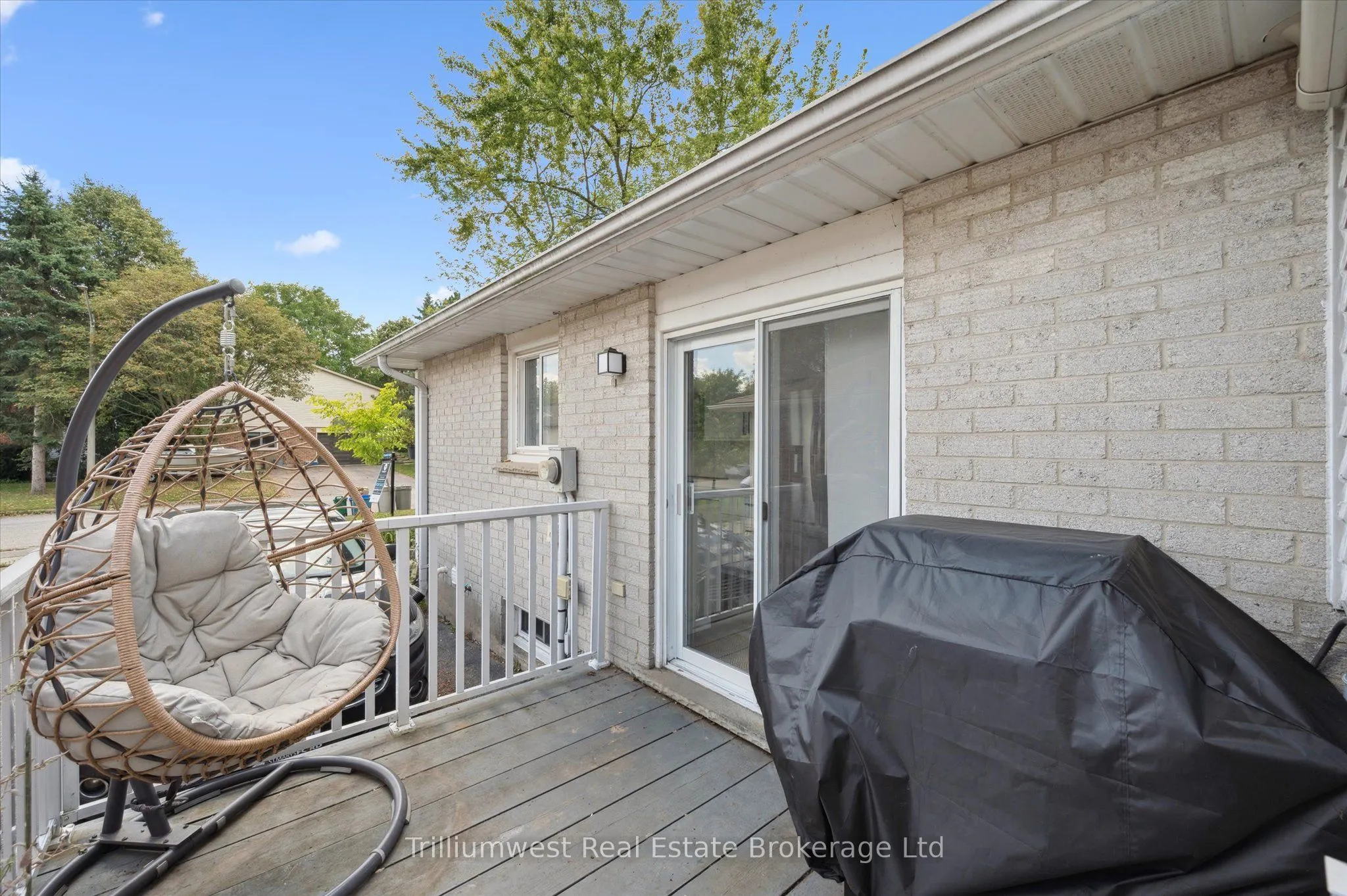 427B Dayna Crescent