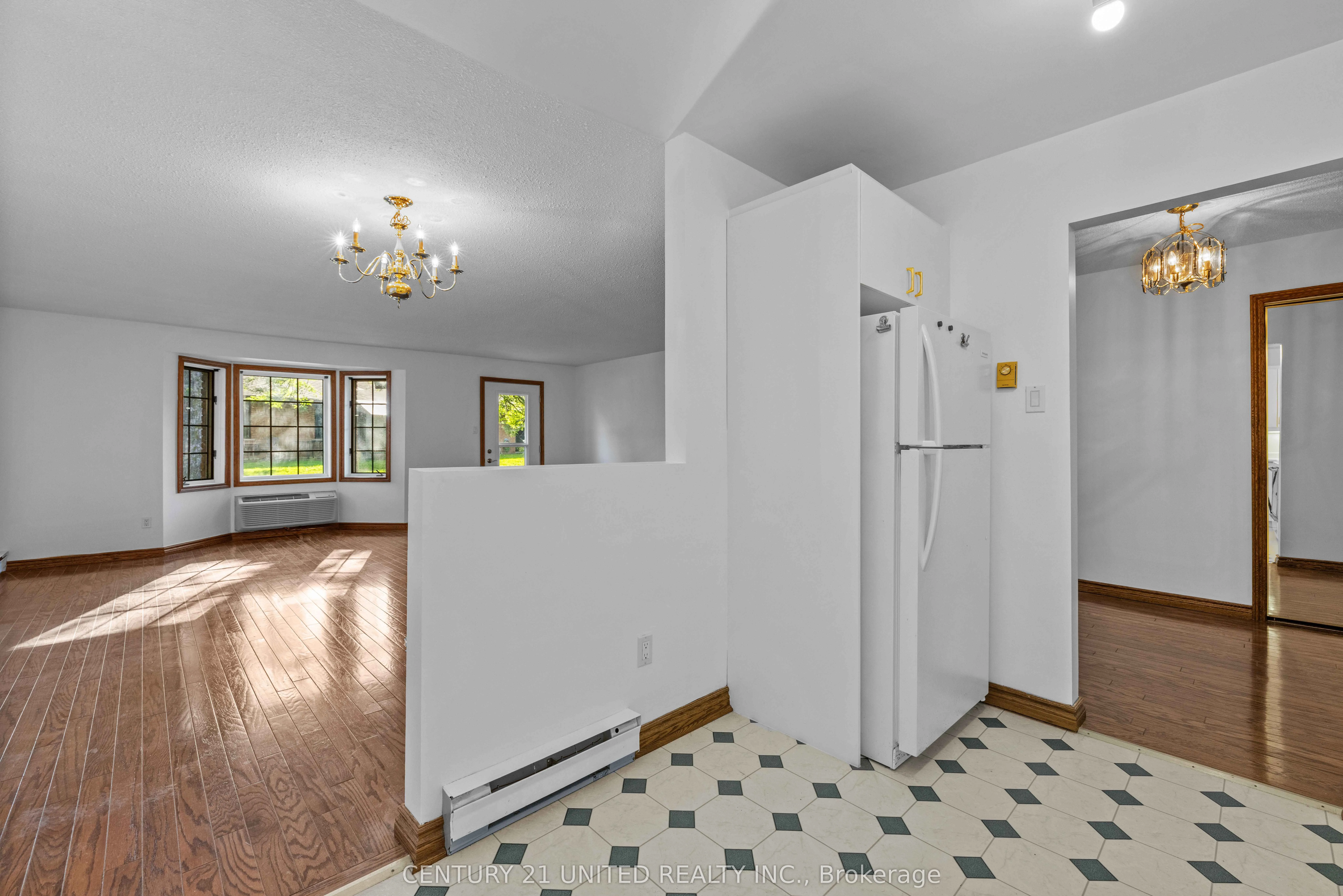 21 Paddock Wood, #8