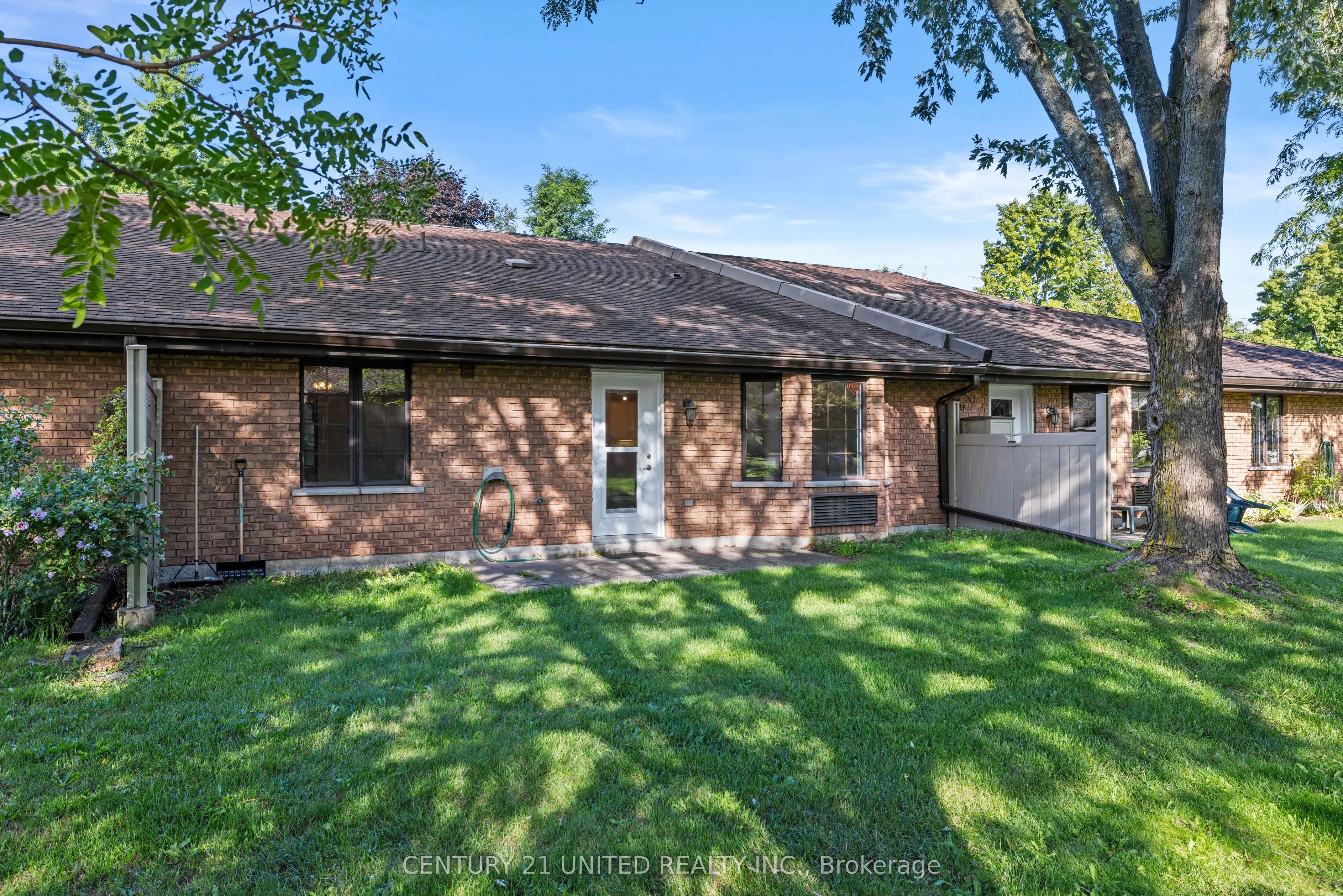 21 Paddock Wood, #8