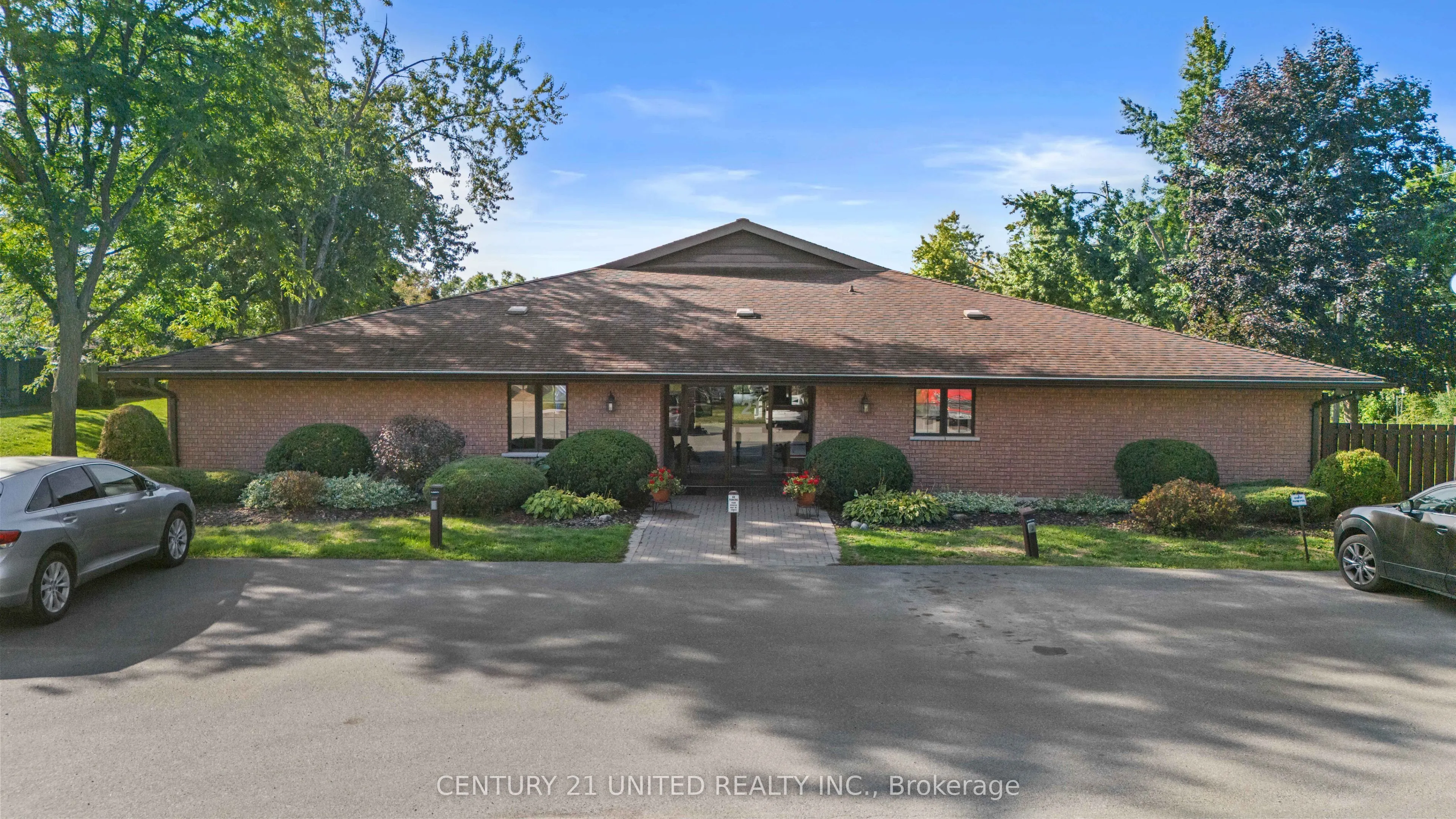 21 Paddock Wood, #8