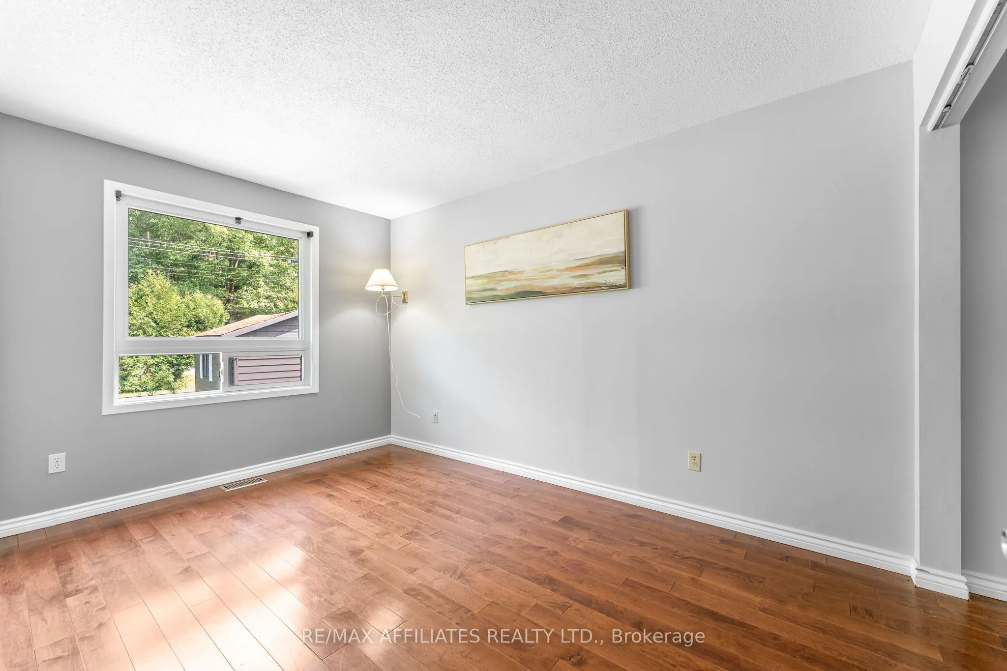 1278 Bayview Drive