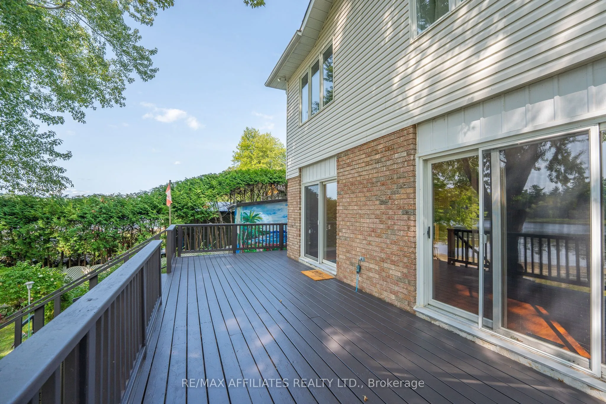 1278 Bayview Drive