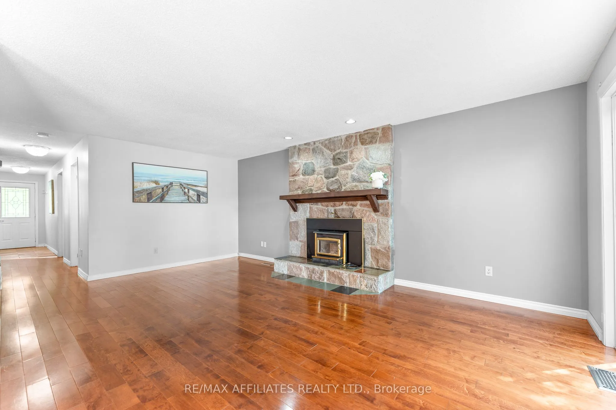 1278 Bayview Drive