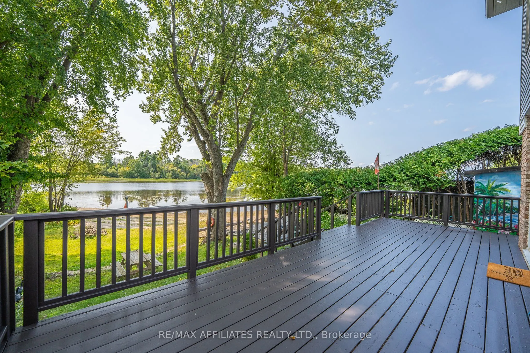 1278 Bayview Drive