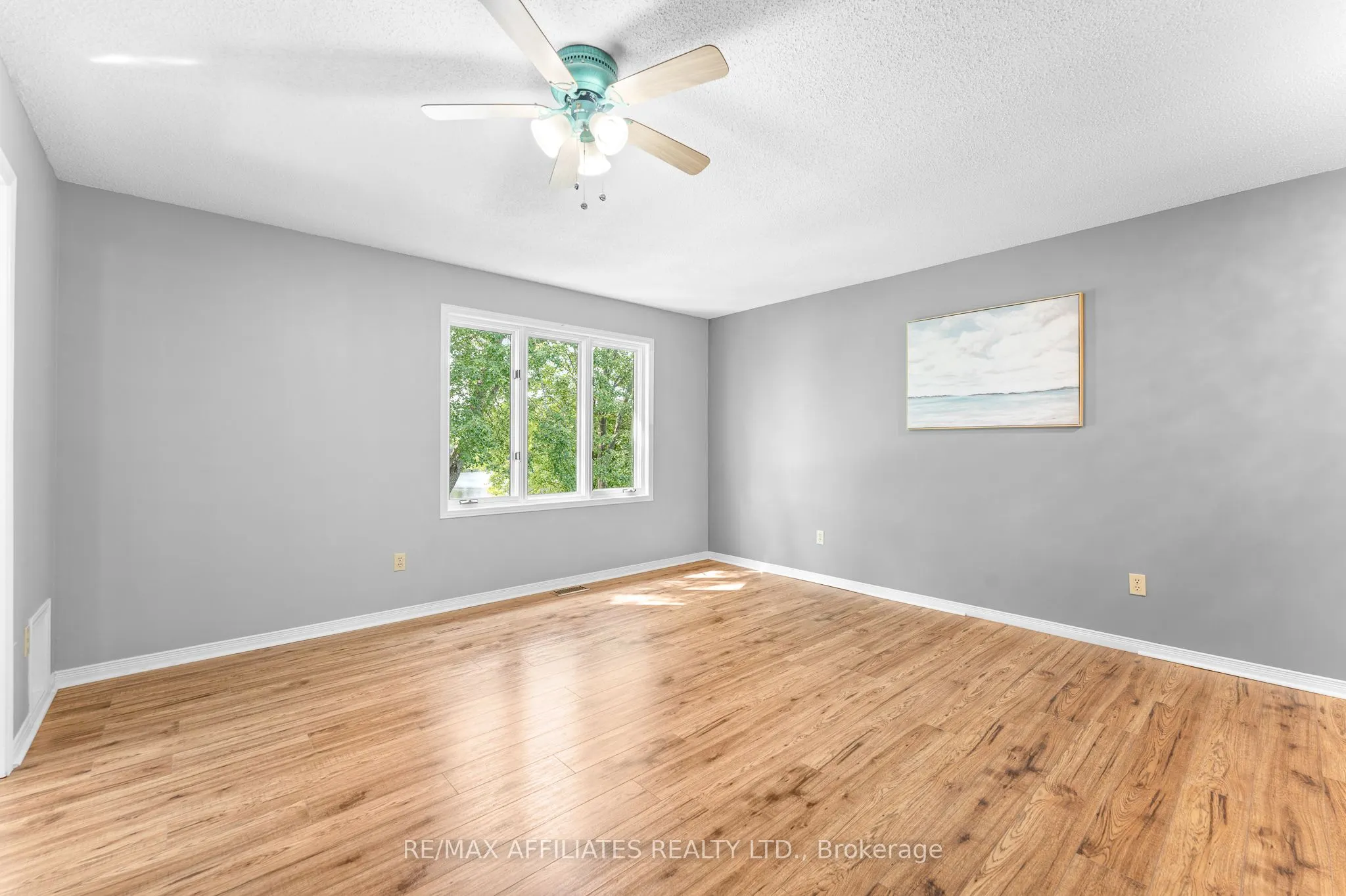 1278 Bayview Drive
