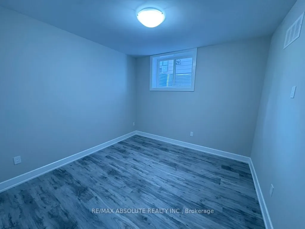 613 Parkview Road, #4