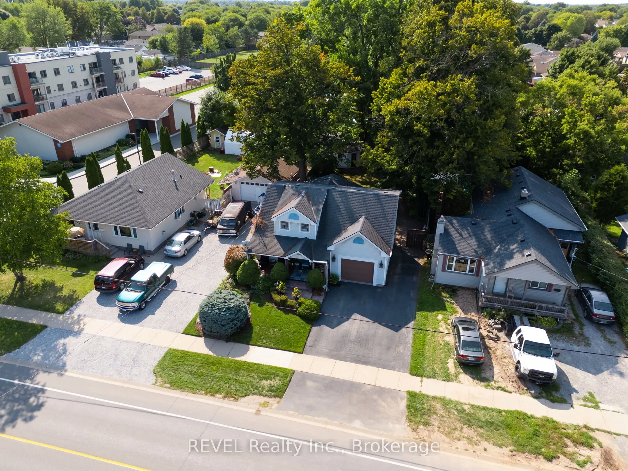 6431 Montrose Road