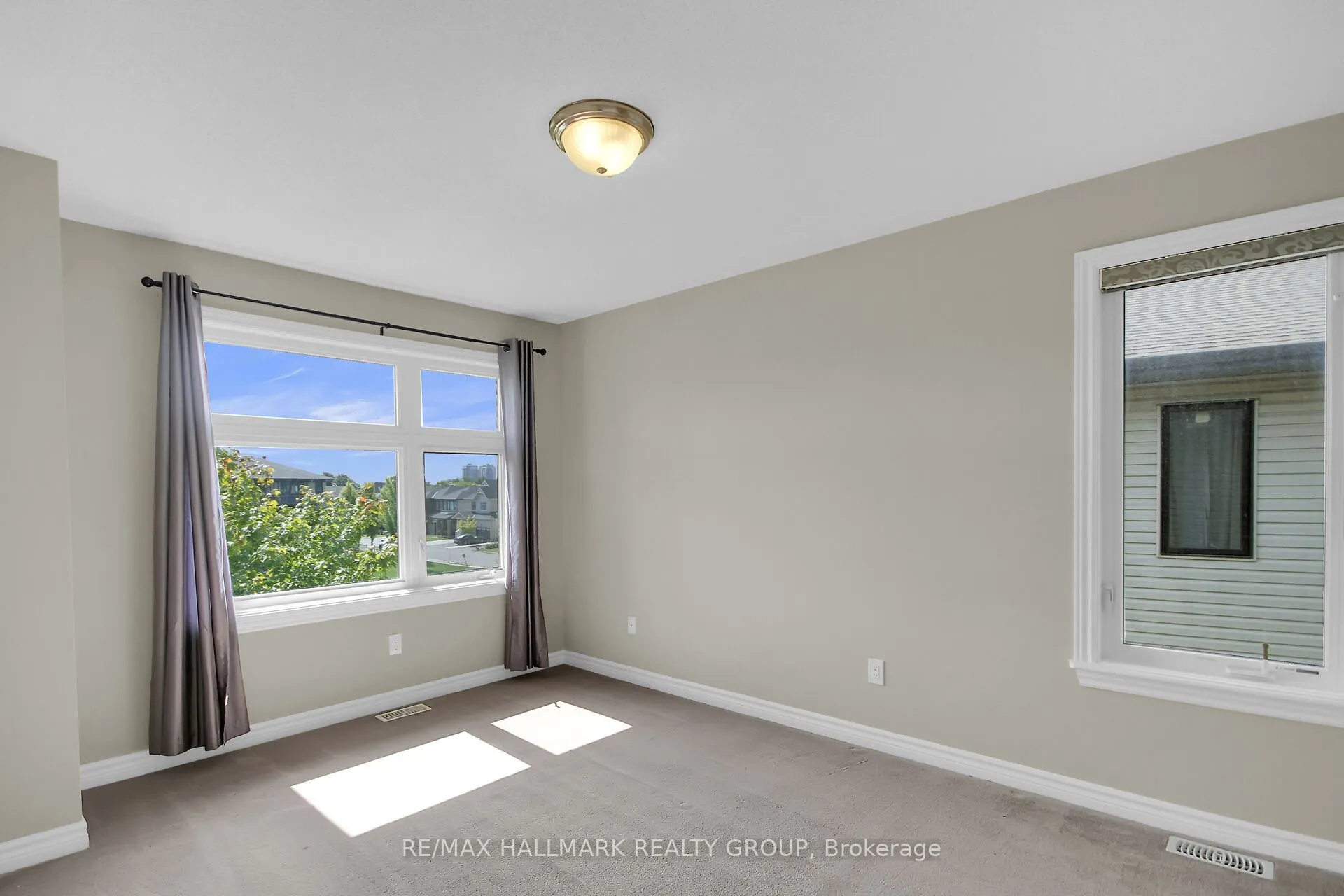 240 Leather Leaf Terrace