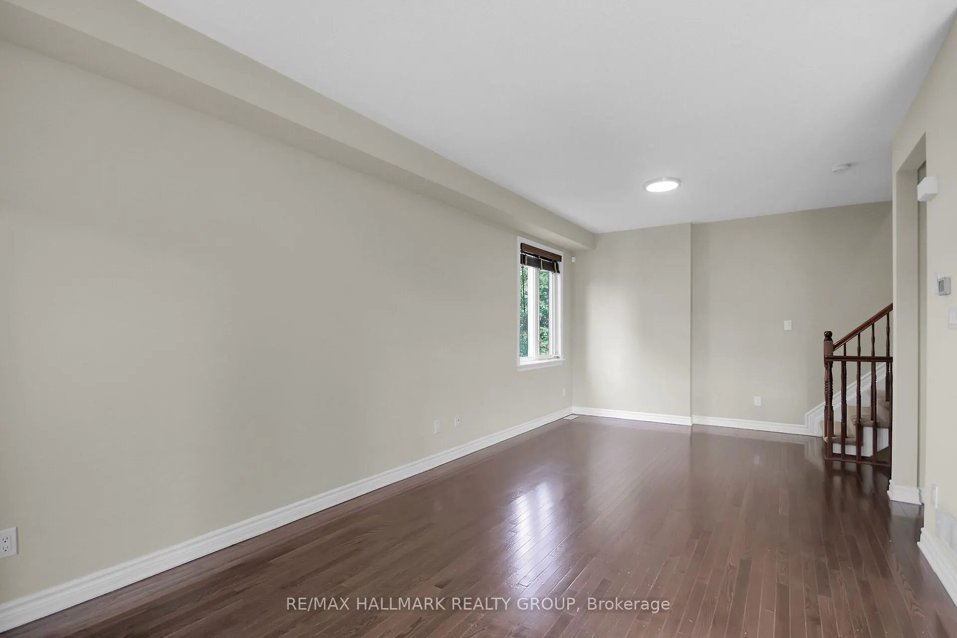 240 Leather Leaf Terrace