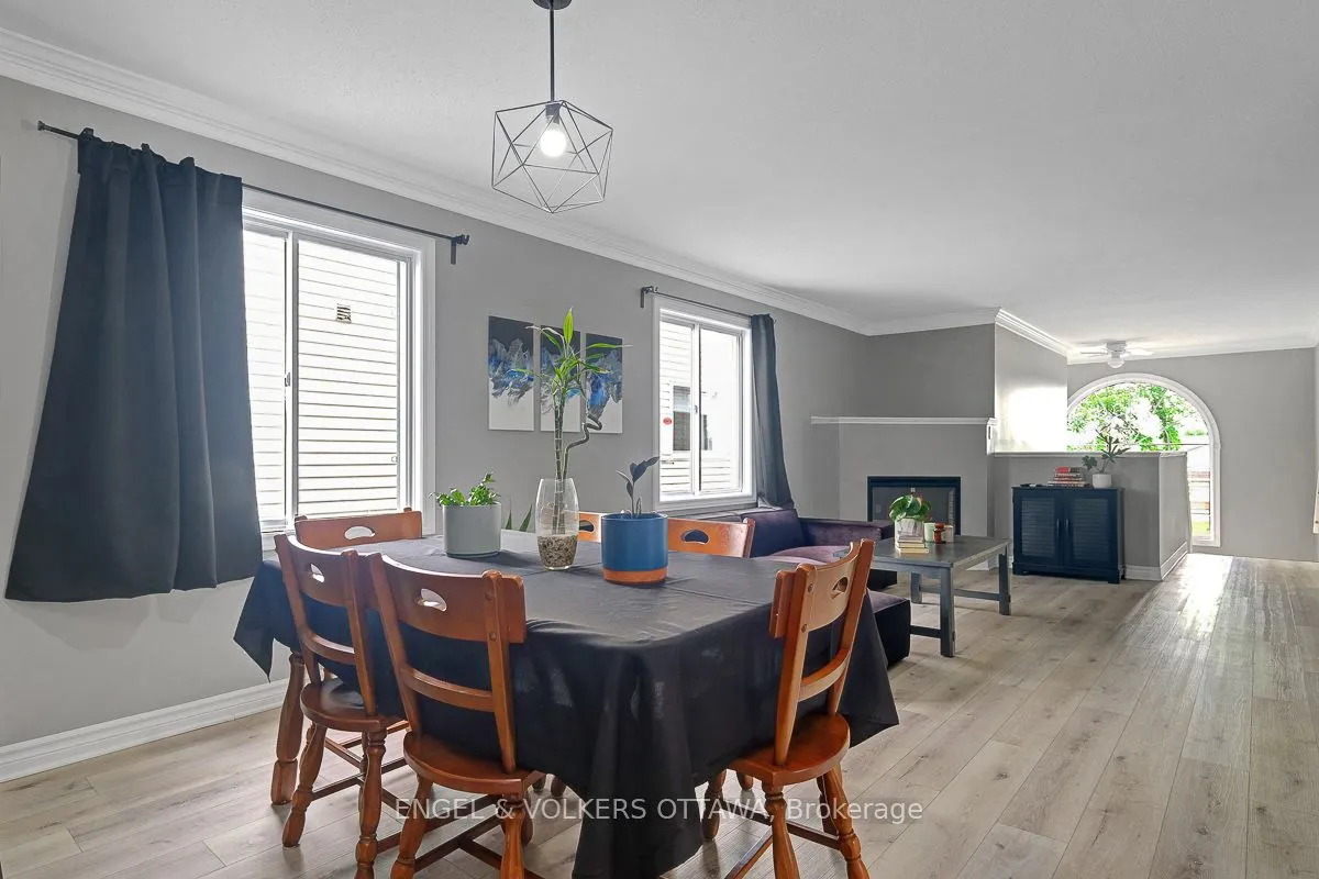 75 Lapointe Boulevard, #1A