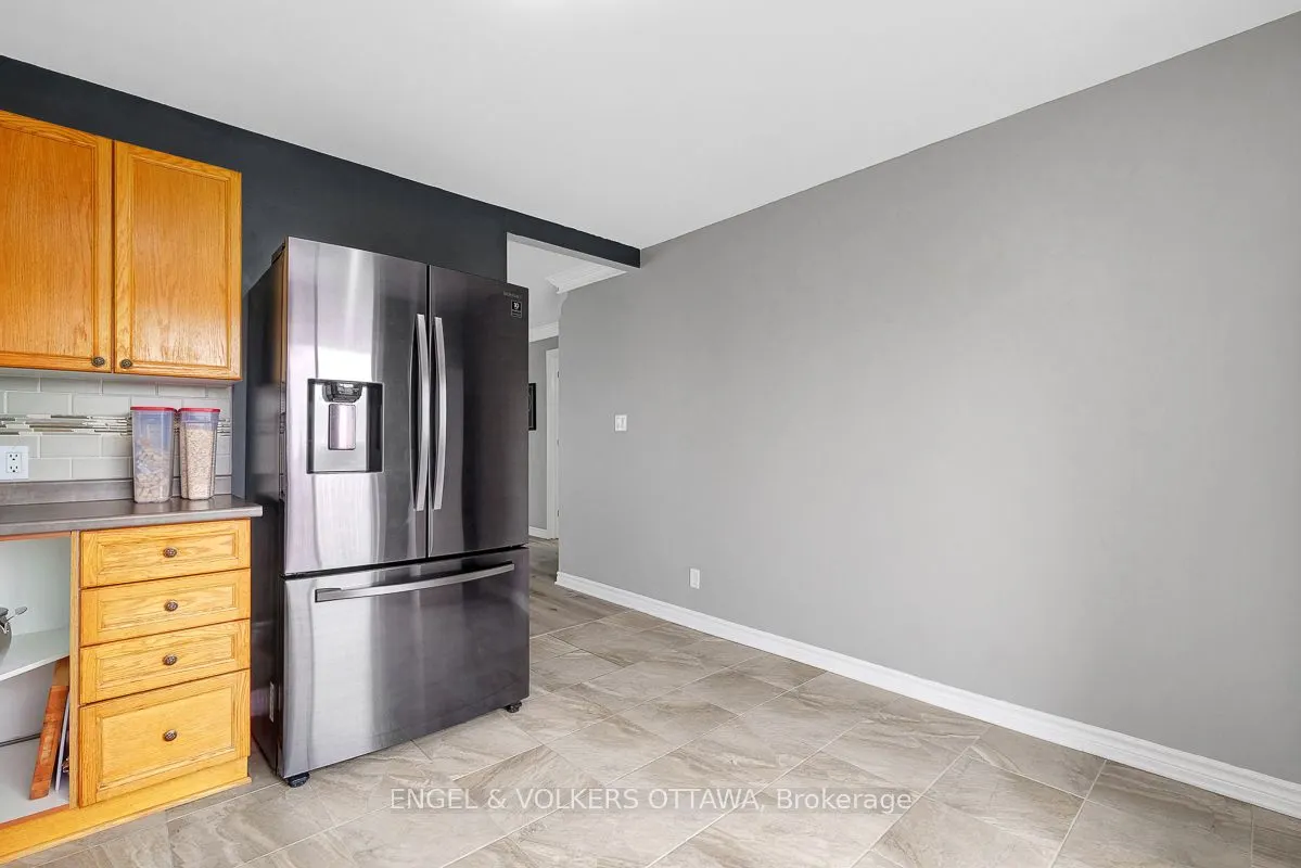 75 Lapointe Boulevard, #1A
