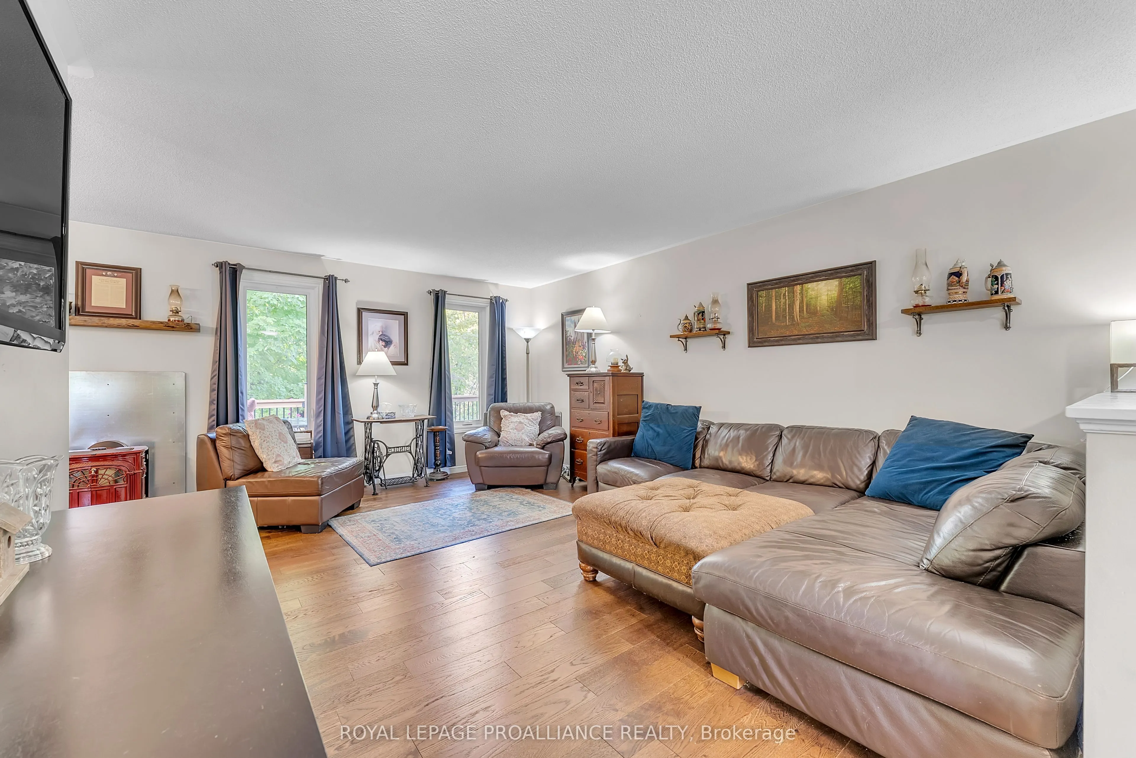 1091 Phillipston Road