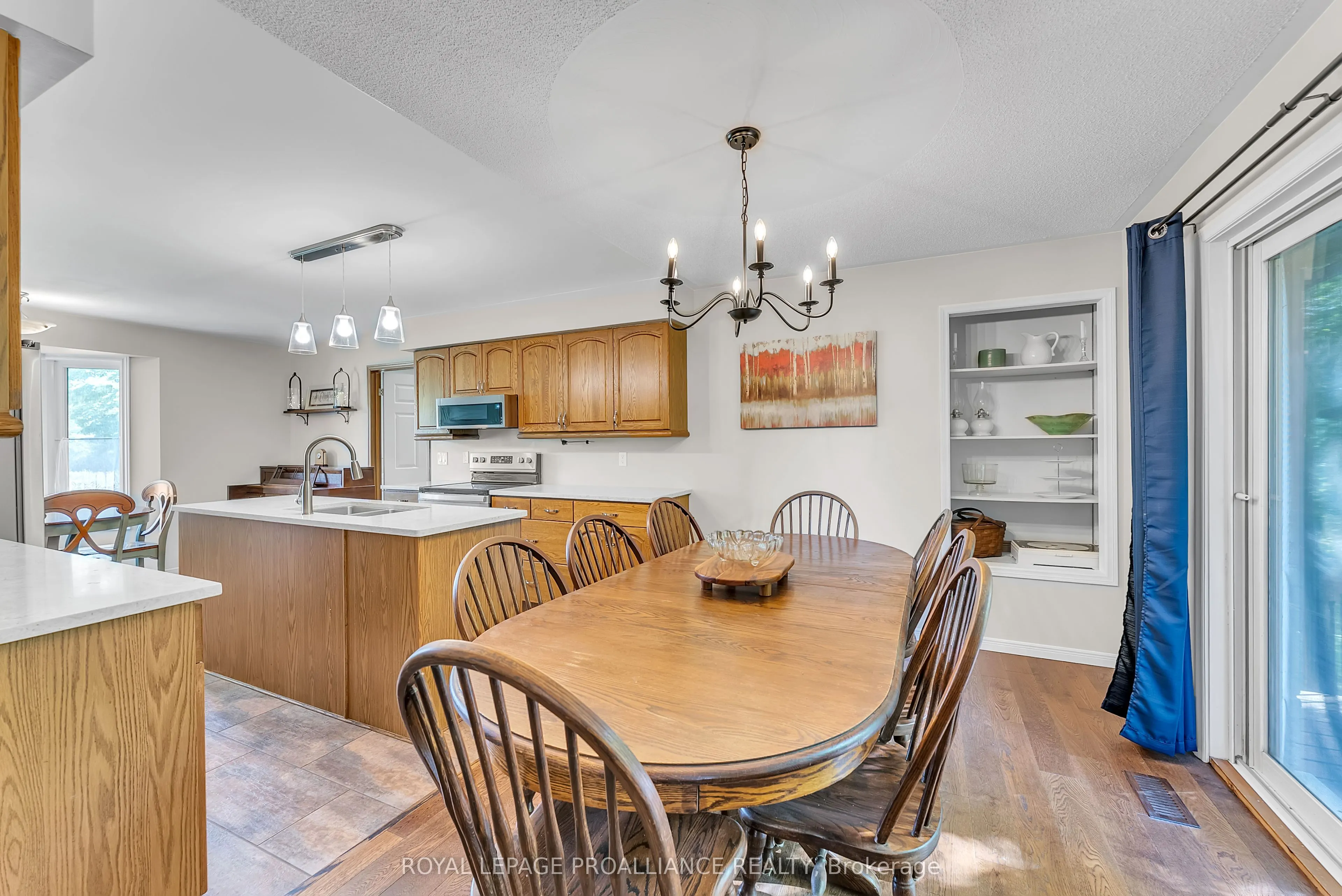 1091 Phillipston Road