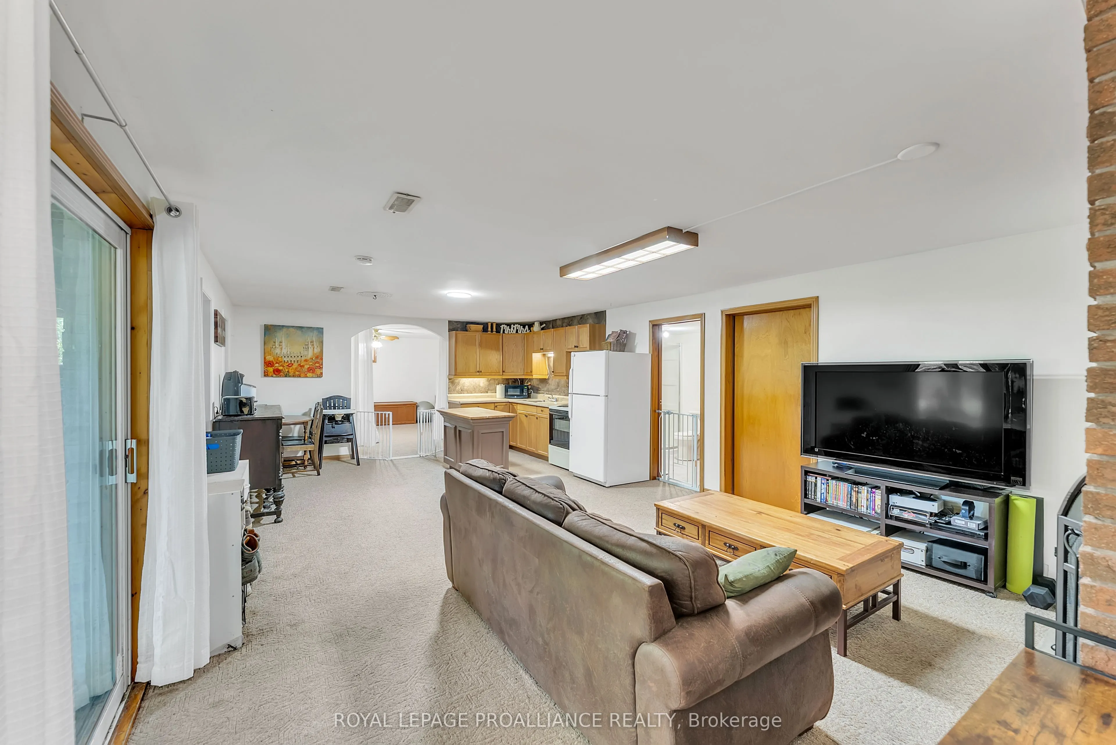 1091 Phillipston Road