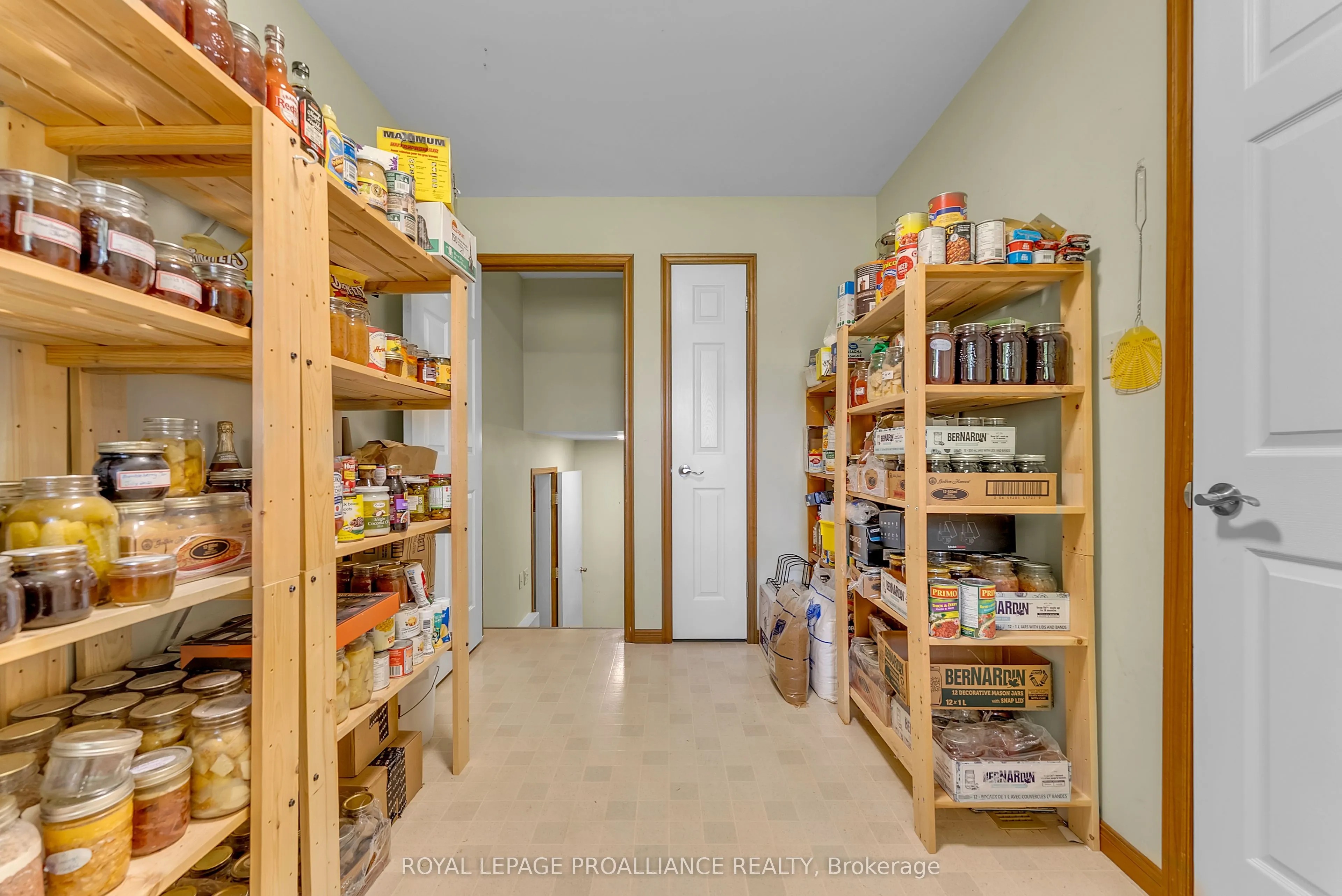 1091 Phillipston Road