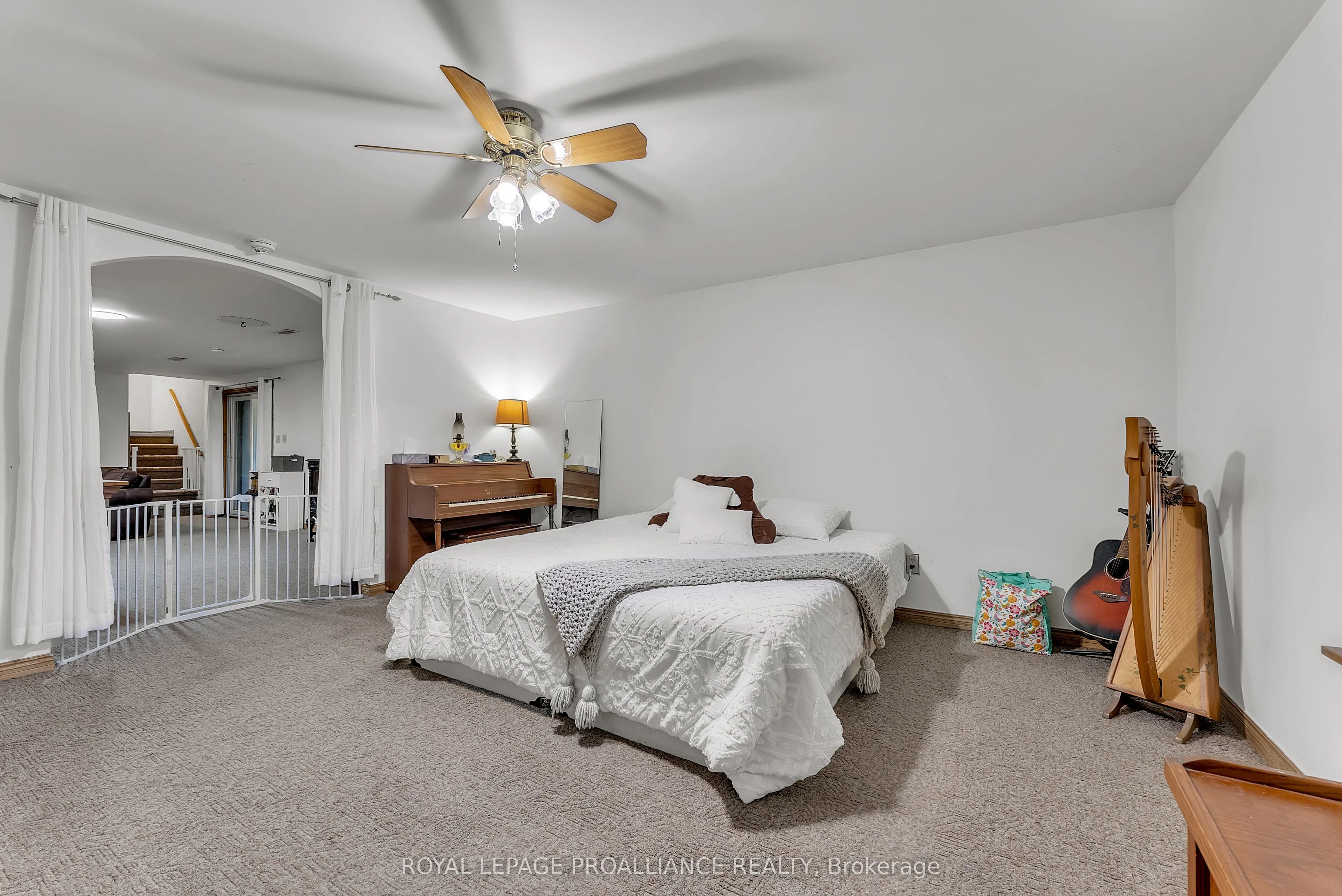 1091 Phillipston Road