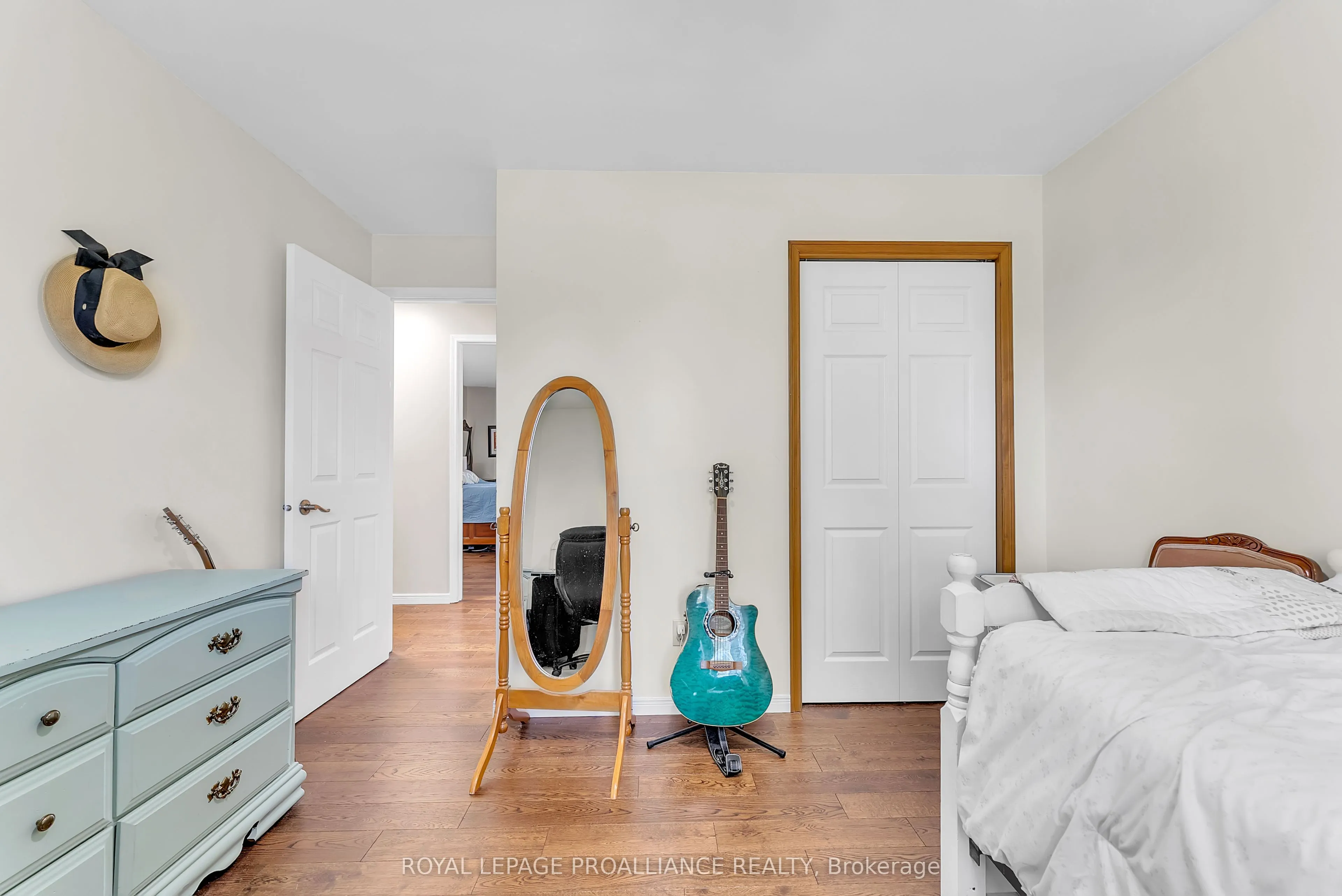1091 Phillipston Road