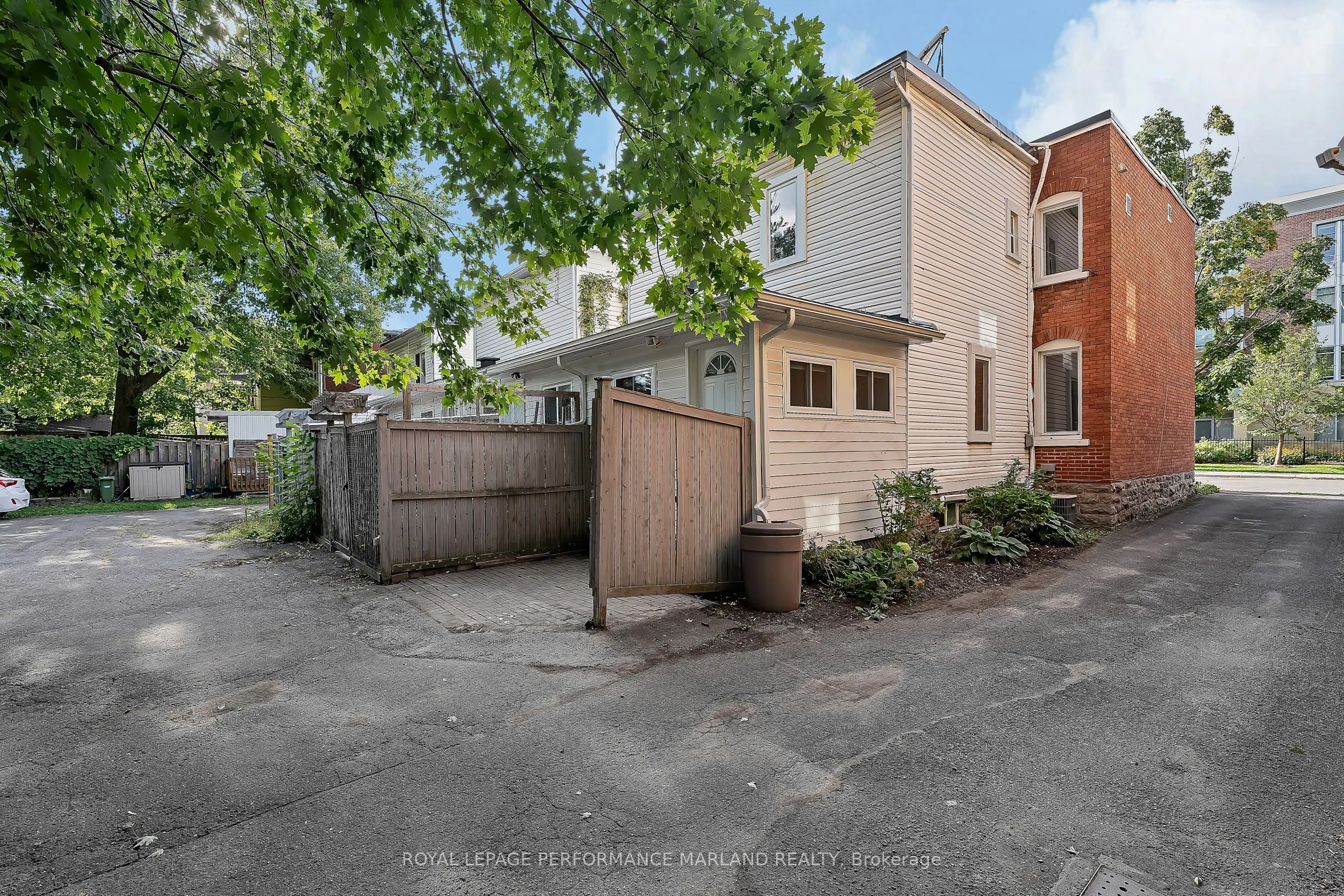 202 Bolton Street
