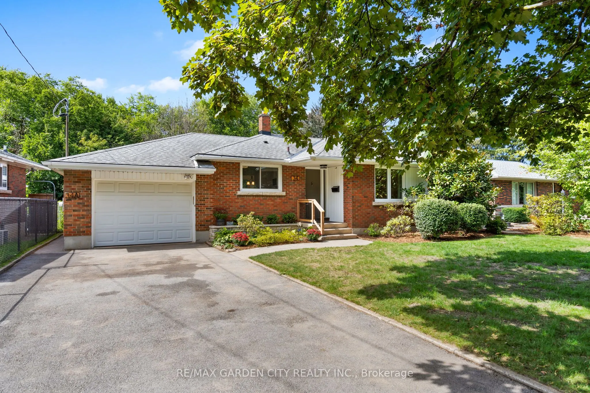 34 Kenworth Drive