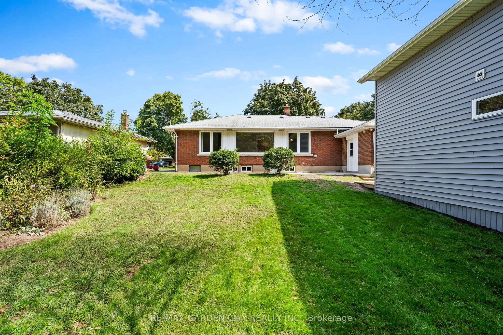 34 Kenworth Drive