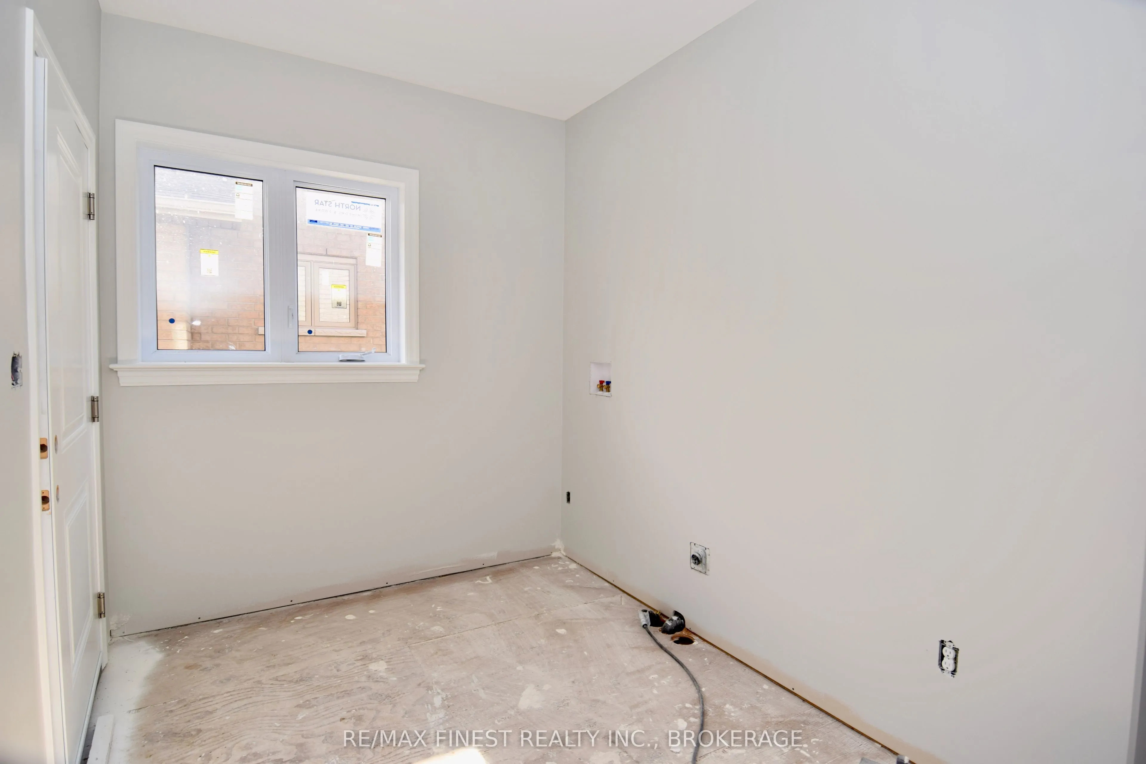 192 Cherrywood Parkway