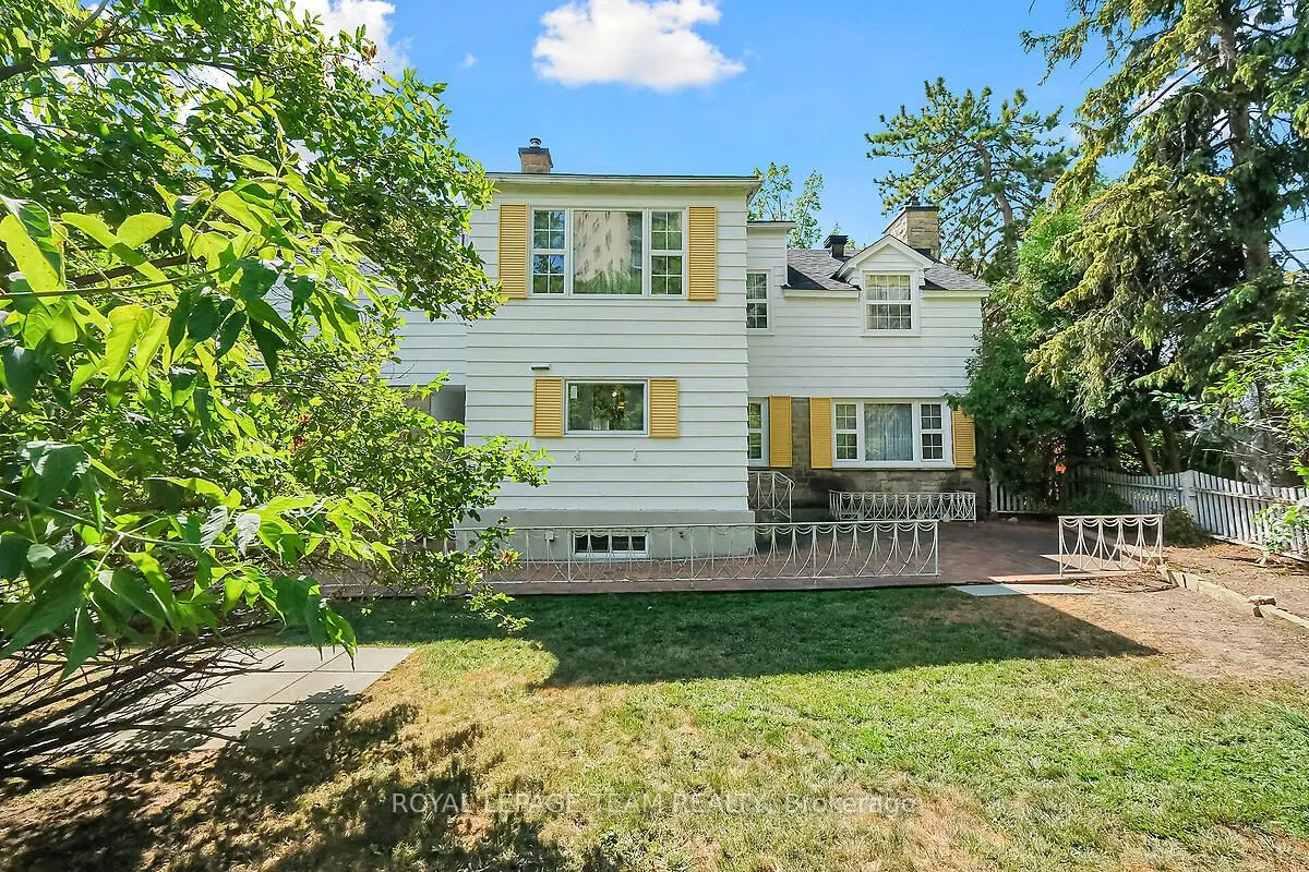123 Ivy Crescent