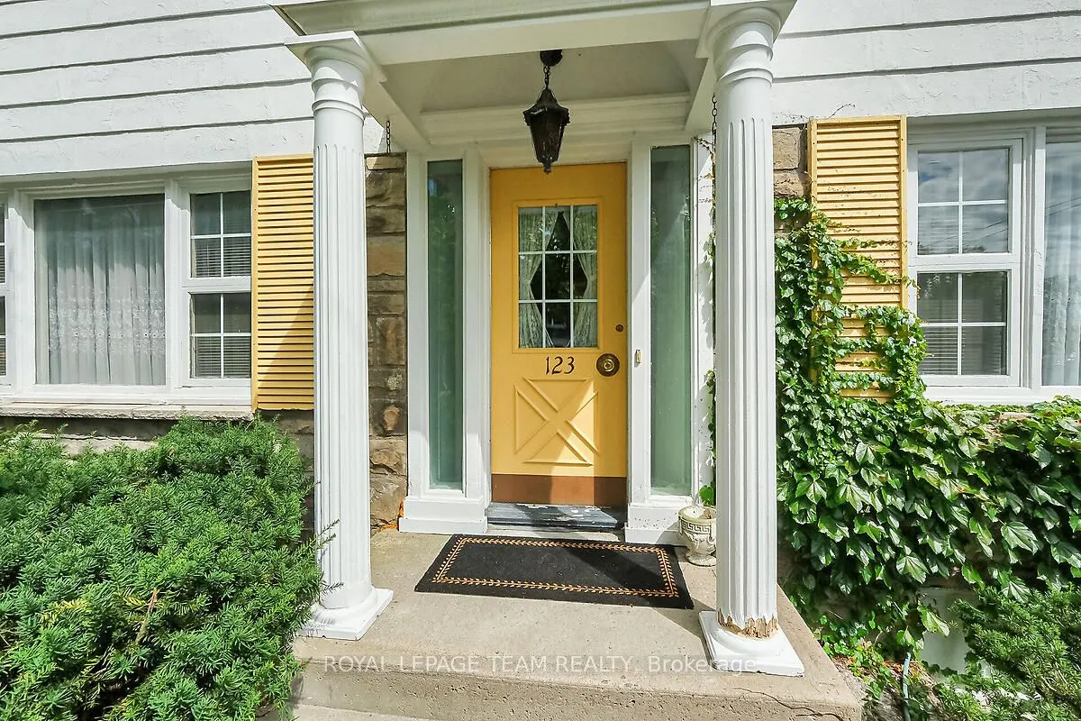 123 Ivy Crescent