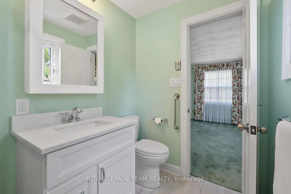 123 Ivy Crescent