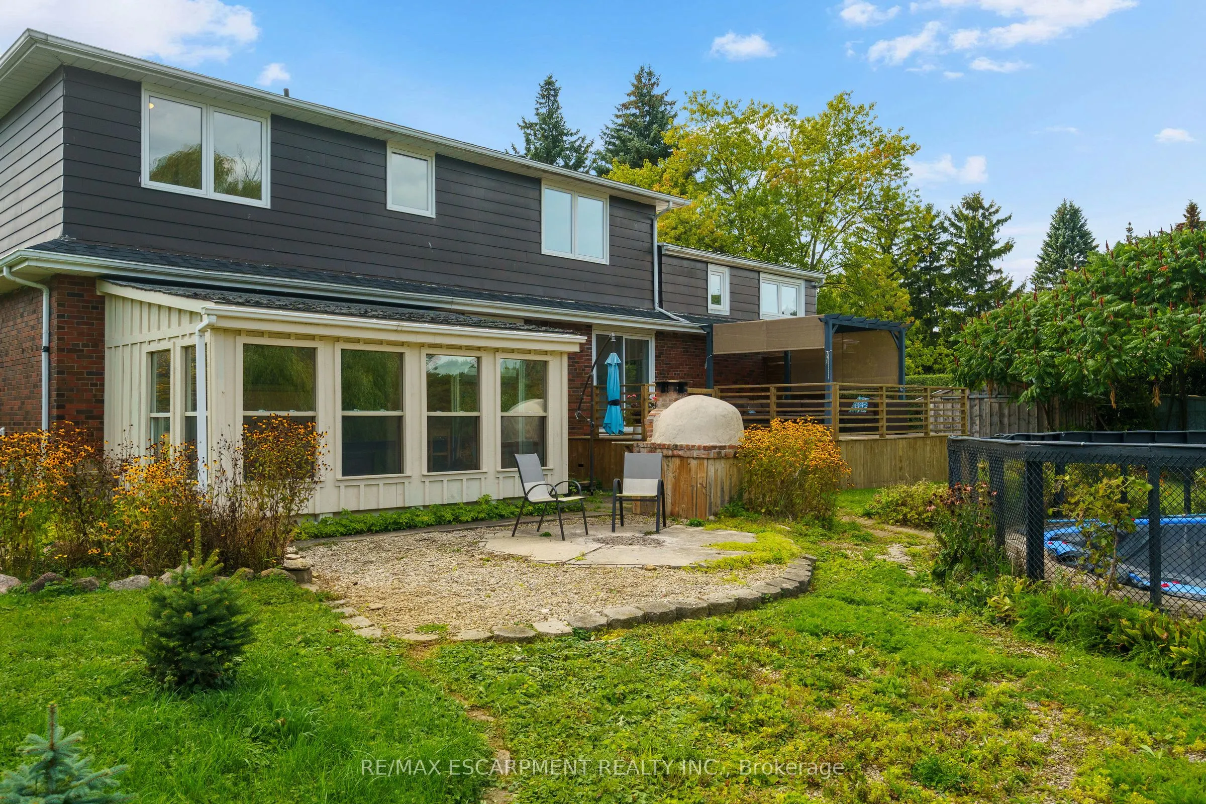 9604 TWENTY Road W